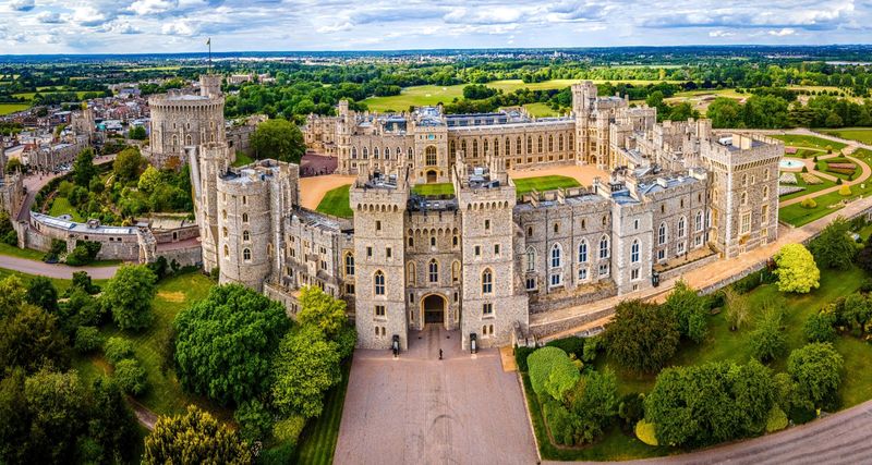 Windsor Castle: England's Enduring Royal Residence