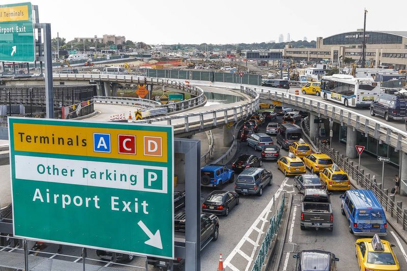 LaGuardia Airport (LGA) – New York, NY