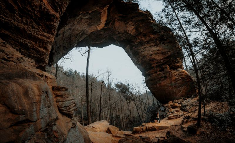 Kentucky: Red River Gorge’s Hidden Waterfall (Grays Arch)