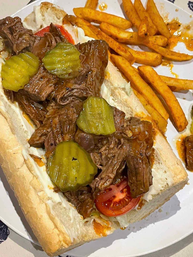 Louisiana – Po’ Boy with Debris Gravy