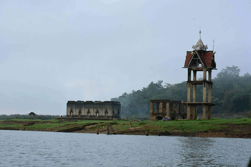 Sangkhlaburi's Underwater Temple