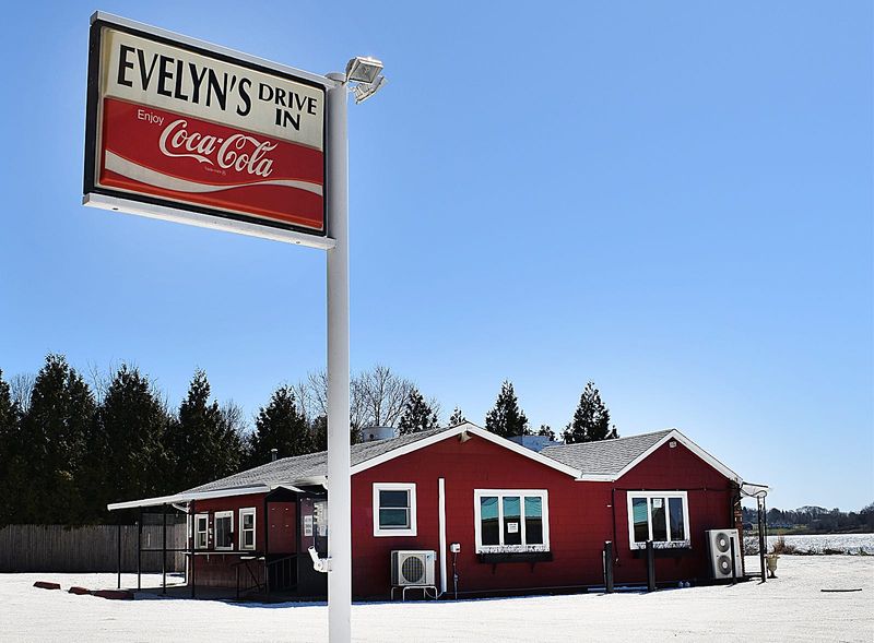 Evelyn's Drive-In - Tiverton, Rhode Island