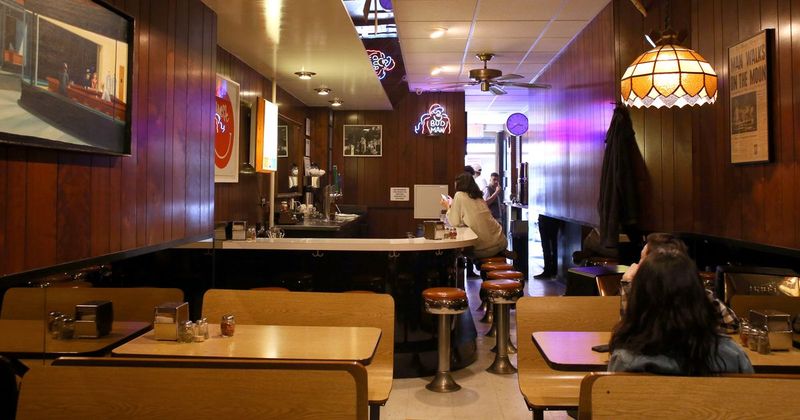 Scarr’s Pizza