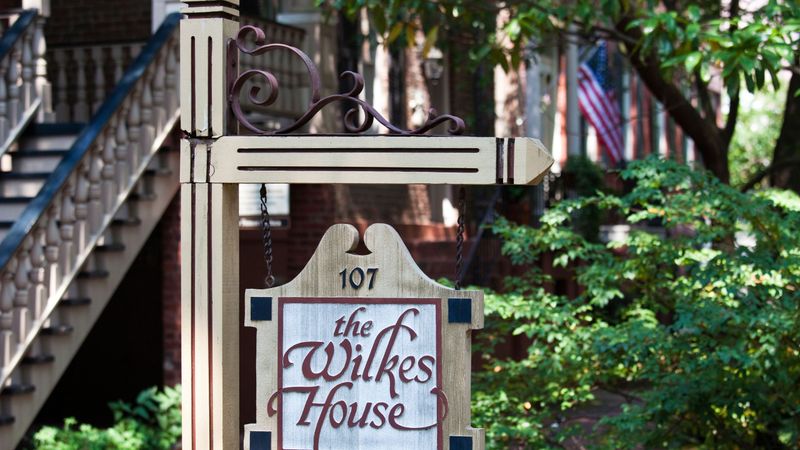 Mrs. Wilkes' Dining Room – Savannah, Georgia