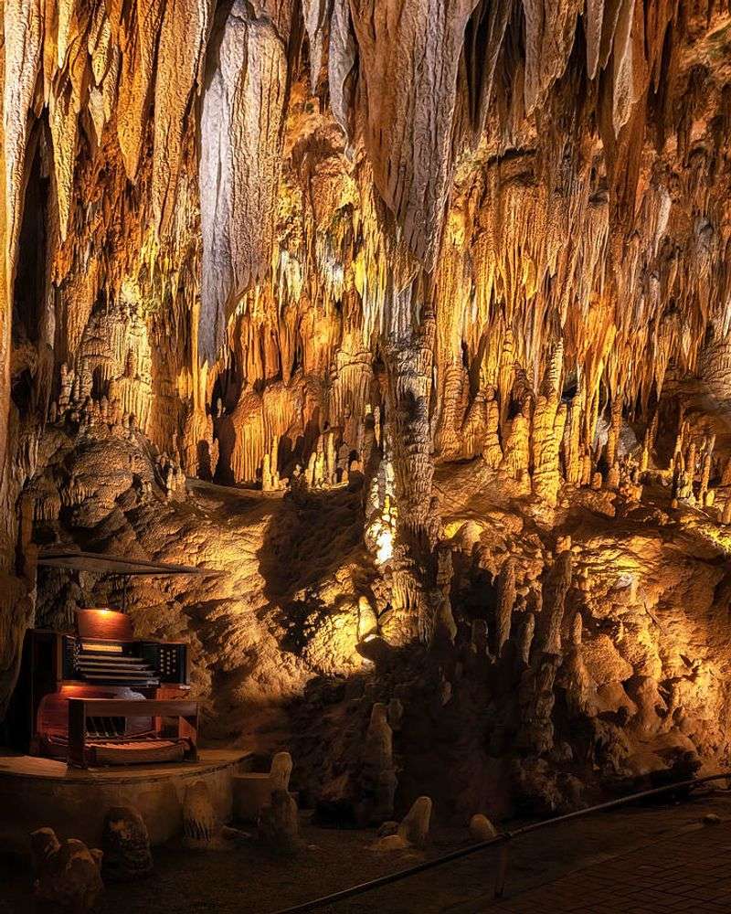 Luray Caverns
