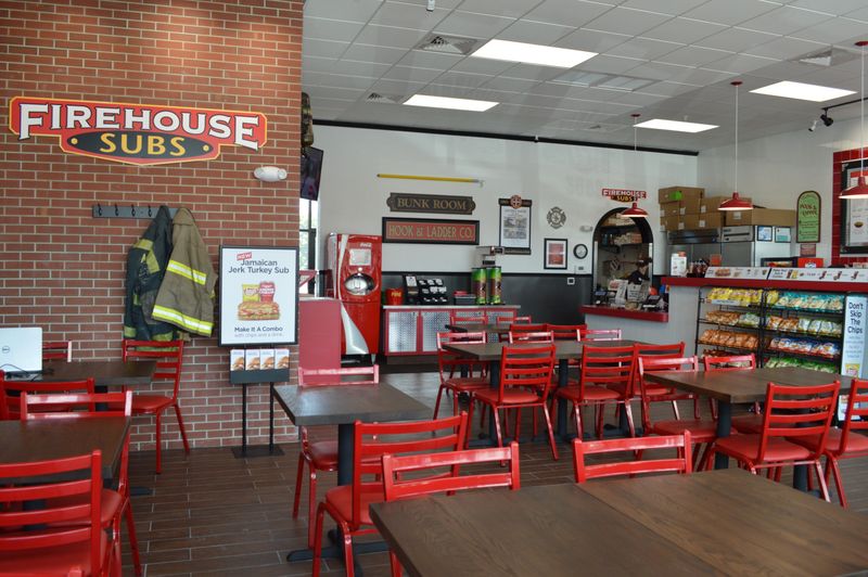 Quiznos → Overtaken by: Firehouse Subs