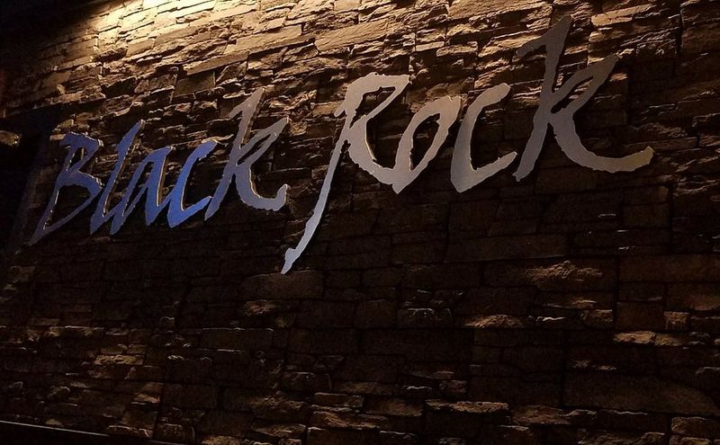 Black Rock Bar & Grill – Phoenix, AZ
