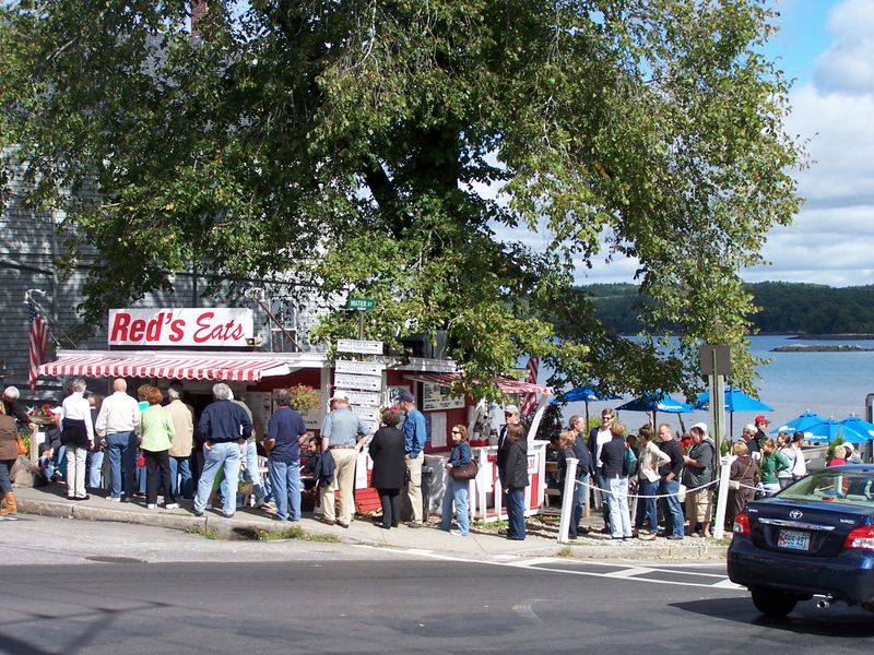 Maine: Red’s Eats (Wiscasset)
