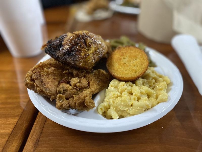 Soul-Satisfying Fried Chicken at Weaver D's