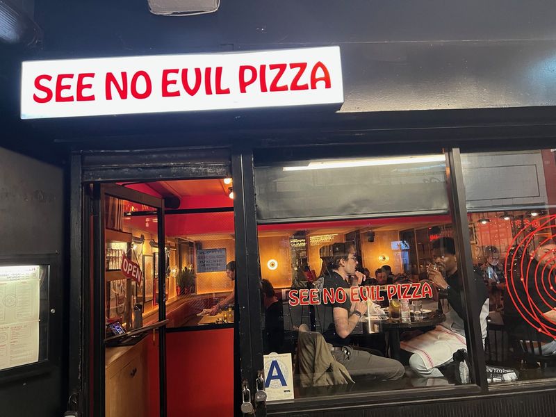 See No Evil Pizza