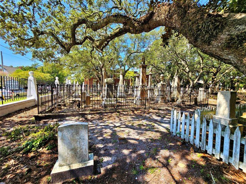 Historic Cemetery Tells Coastal Stories