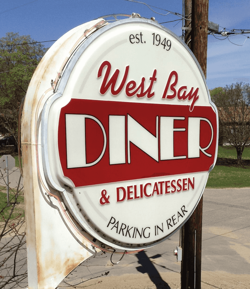 Archie’s West Bay Diner – Grand Marais