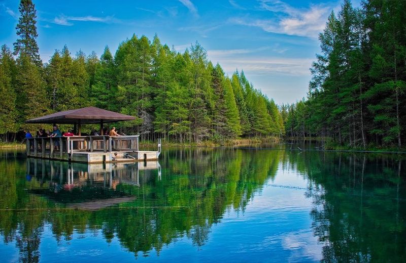 Michigan: Kitch-iti-kipi (Big Spring)