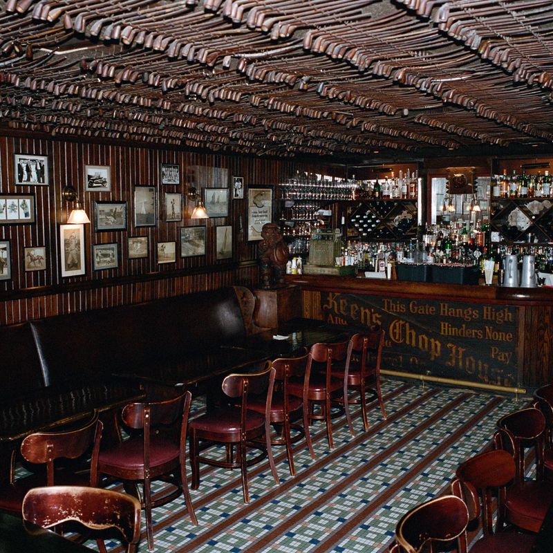 Keens Steakhouse (1885): Pipe Dreams and Prime Cuts