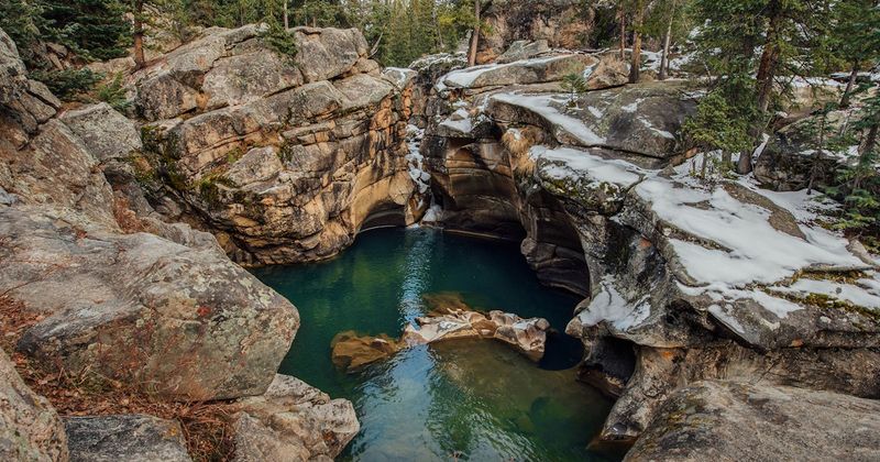 Devil's Punchbowl Trail, Colorado