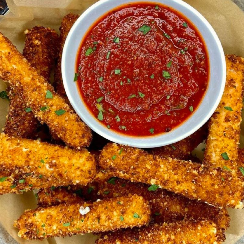 Mozzarella Sticks with Marinara