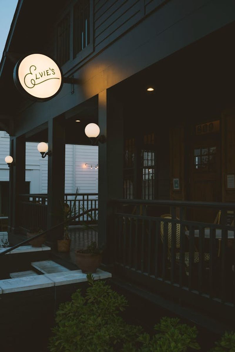 Mississippi: Elvie's (Jackson)