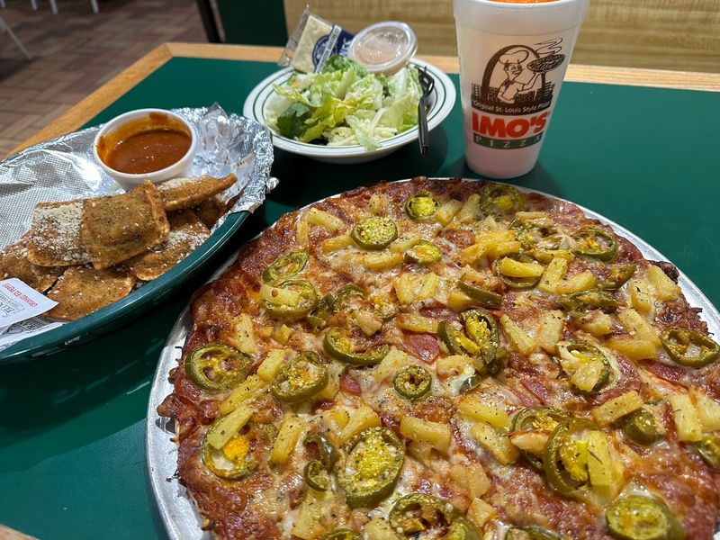 Missouri — Imo’s Pizza (St. Louis)