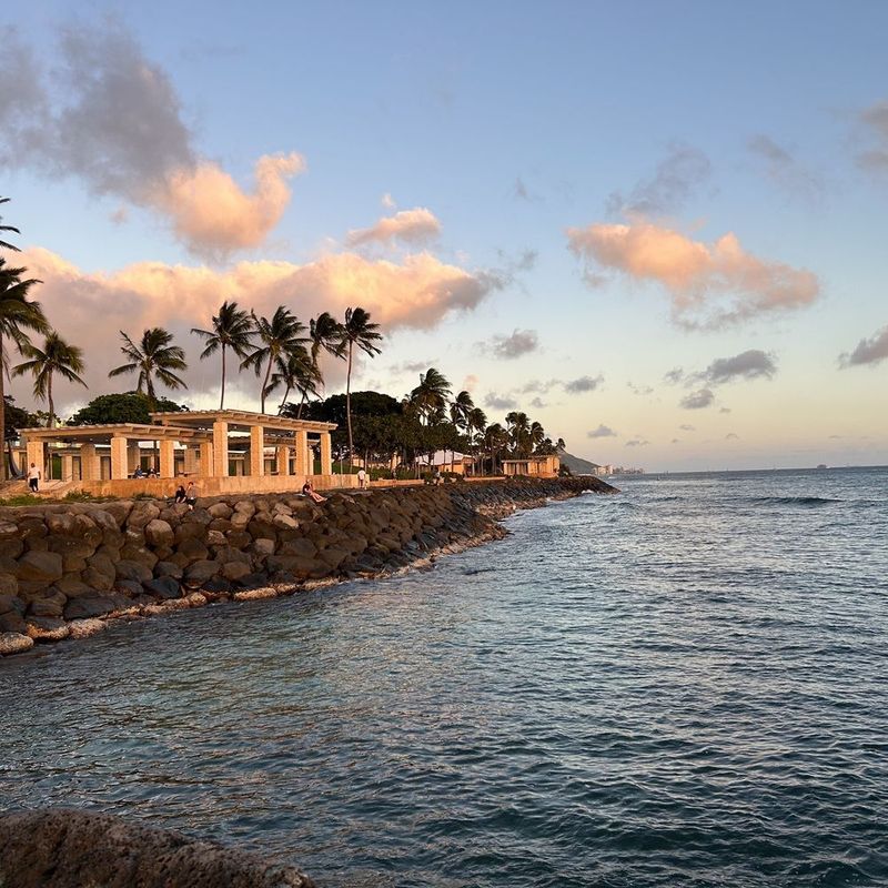 Keehi Lagoon's Secret Islets