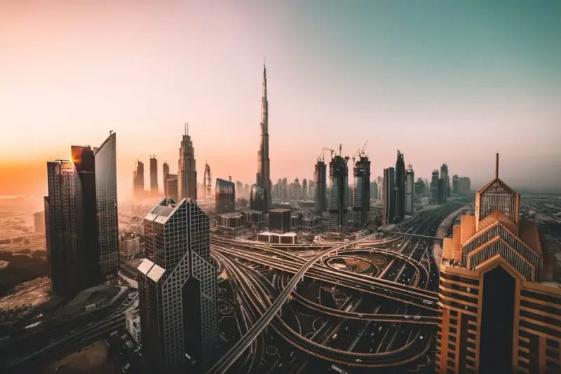 Dubai's Artificial Atmosphere