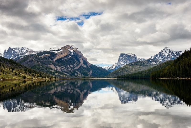 Fremont Lake Is Just 4 Miles Away