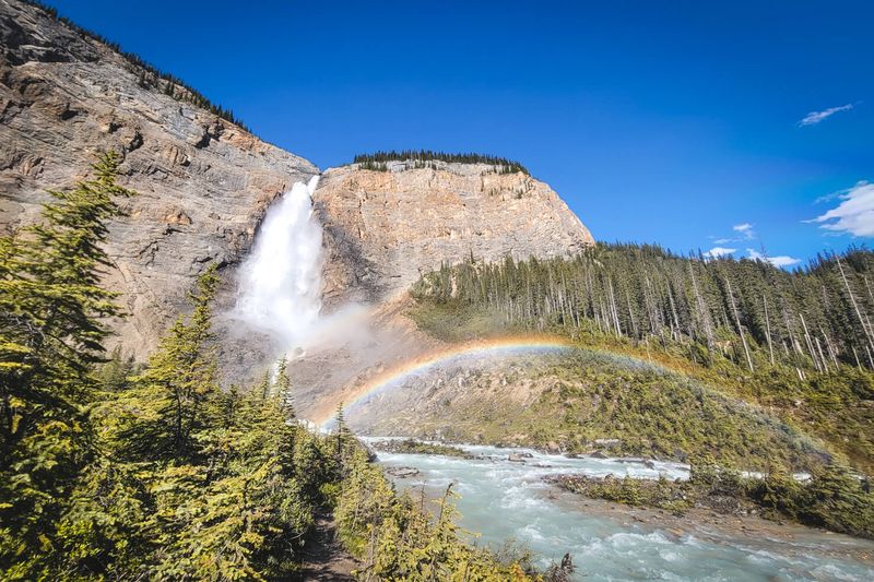 Takakkaw Falls Trail