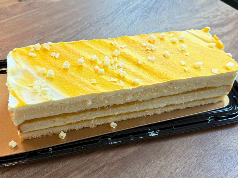 Kirkland Peaches & Cream Bar Cake