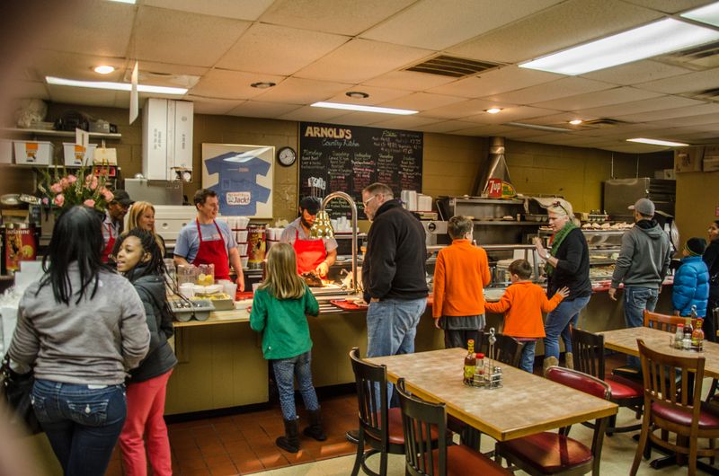 Arnold's Country Kitchen – Nashville, Tennessee