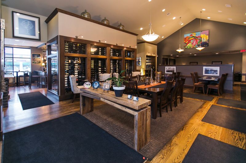 North Dakota: Maxwells Restaurant & Bar