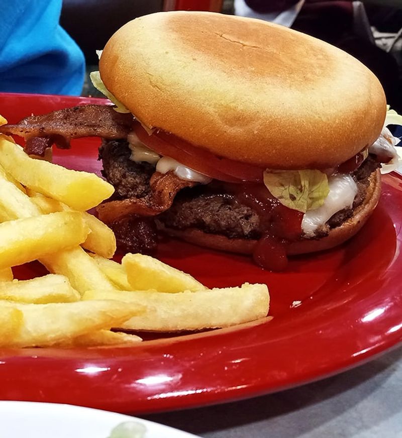 Pennsylvania – Classic Cheeseburger