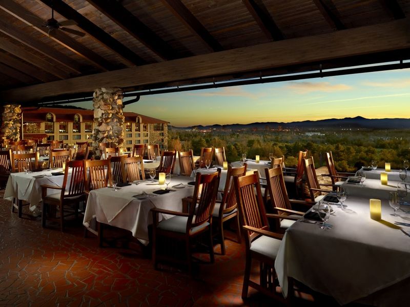 Blue Ridge Buffet at Omni Grove Park Inn – Asheville (Artisanal Buffet with Mountain Views)