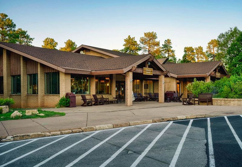 Yavapai Lodge