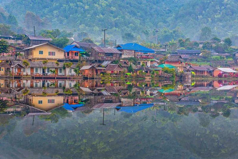 Mae Hong Son's Misty Villages