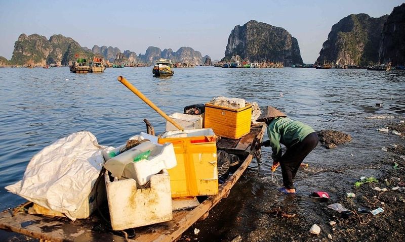 Ha Long Bay, Vietnam - Natural Wonder, Rushed Experience