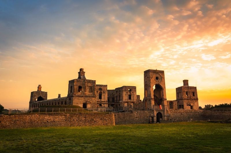 Krzyżtopór Castle - Ruins of Grandeur