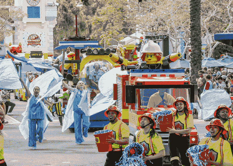 Seasonal Shows and Parades