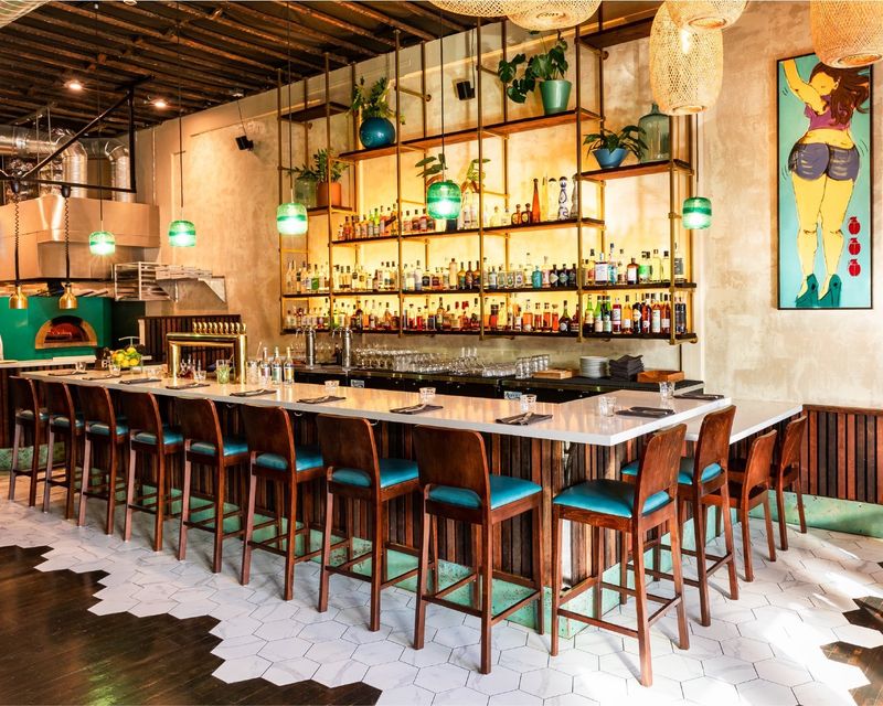 Della's Wood-Fired Pizza & Cocktails, Paso Robles