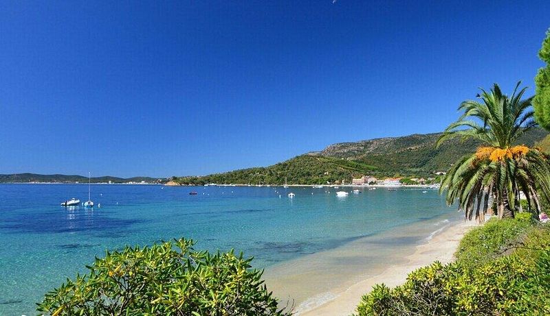 Plage de Cavalière