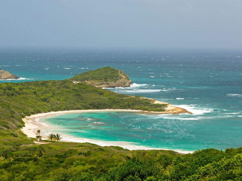Half Moon Bay, Antigua