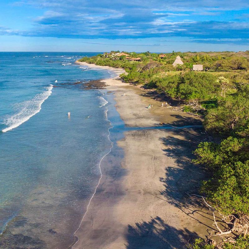 Playa Negra