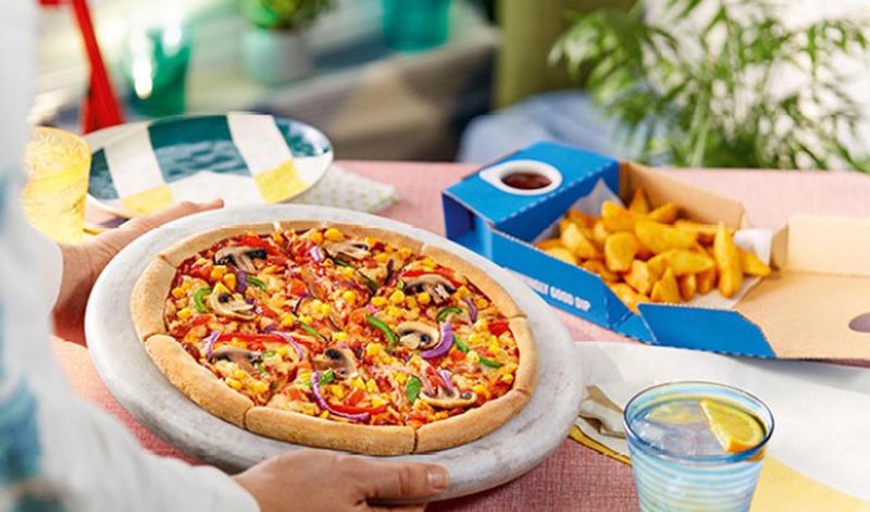 Domino's Pizza - The Delivery Revolution That Conquered the Globe
