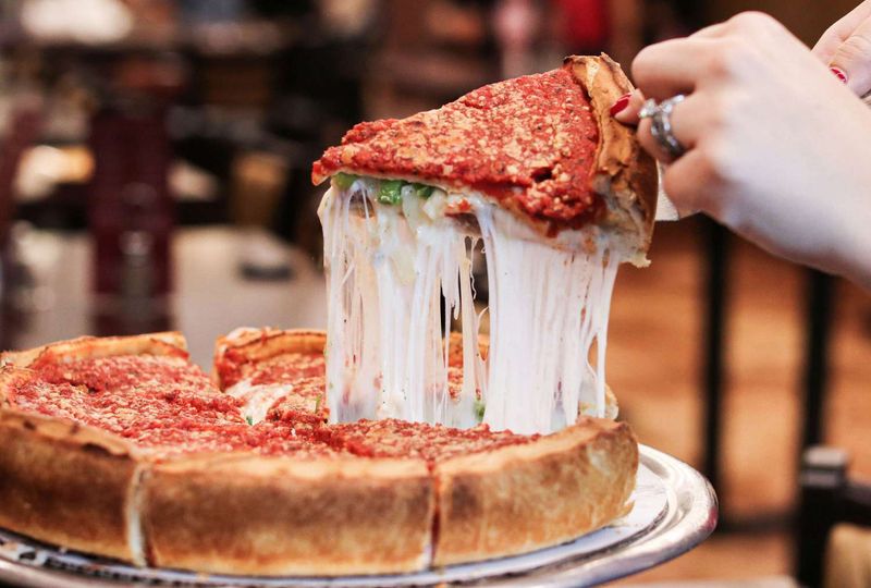 Chicago: Deep Dish Delights