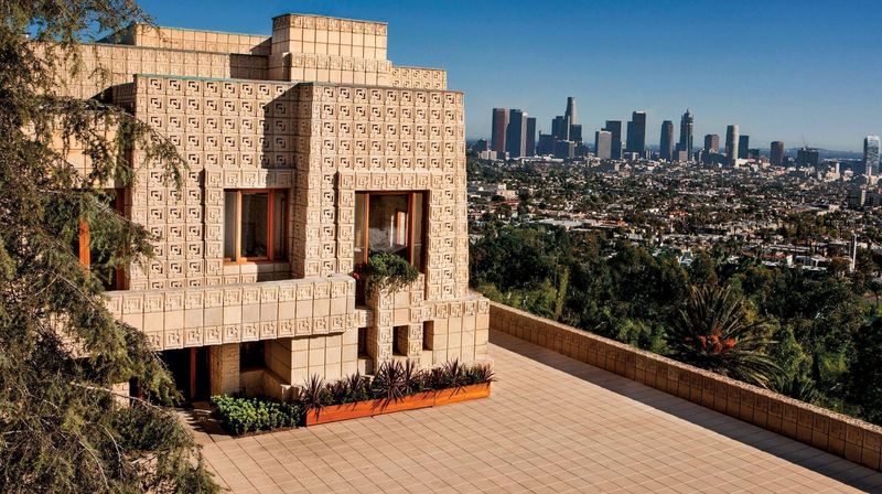 Ennis House