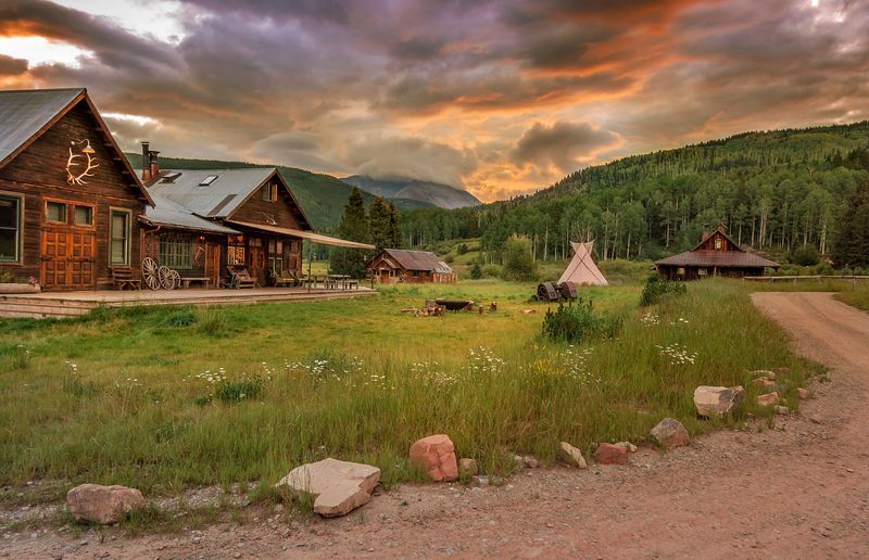 Dunton Hot Springs: Ghost Town Luxury