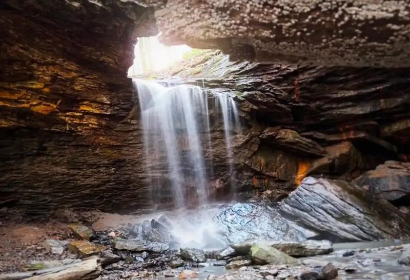 Mineral Springs Falls