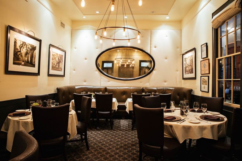 South Carolina: Halls Chophouse