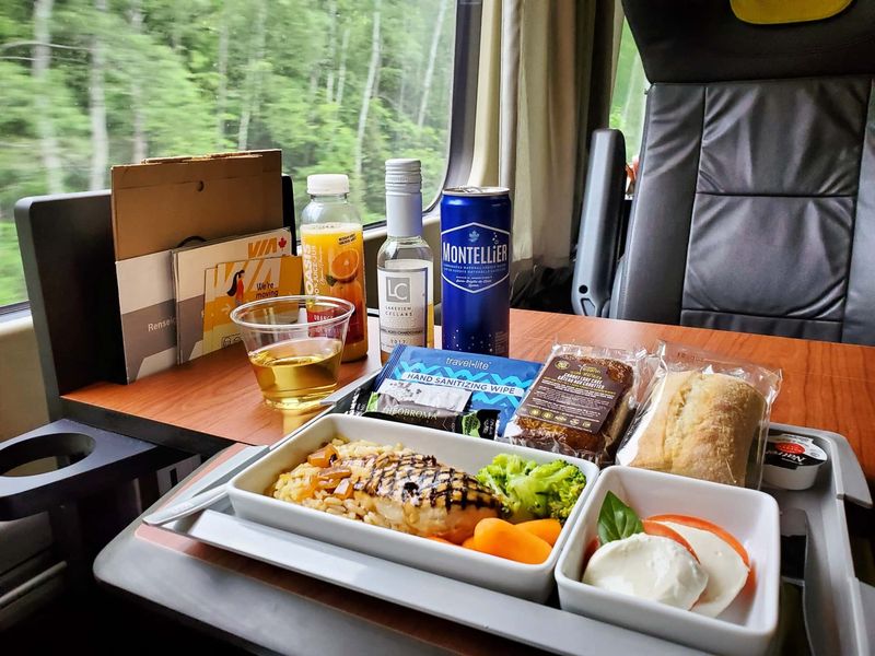 VIA Rail Corridor Plus: Business Class Comfort