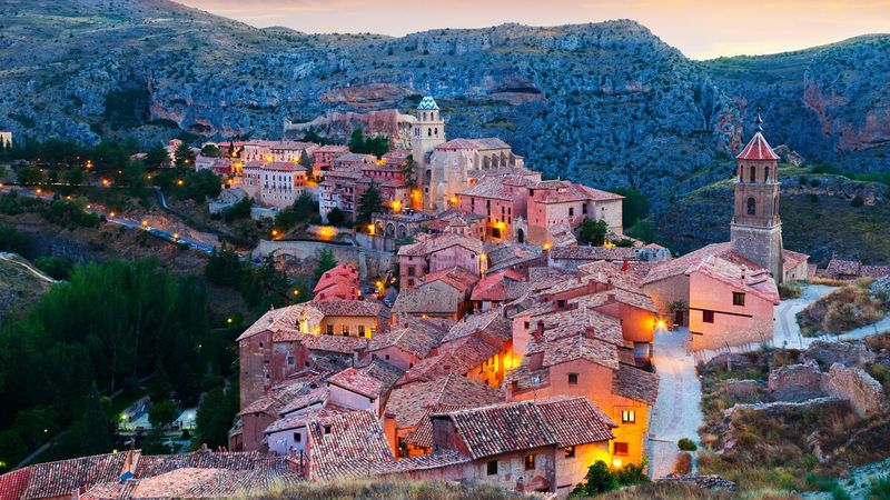 Albarracín - Medieval Marvel Under Pressure