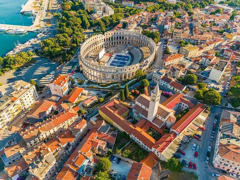 Pula