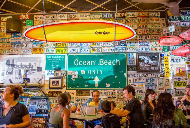 Hodad's – Ocean Beach, San Diego